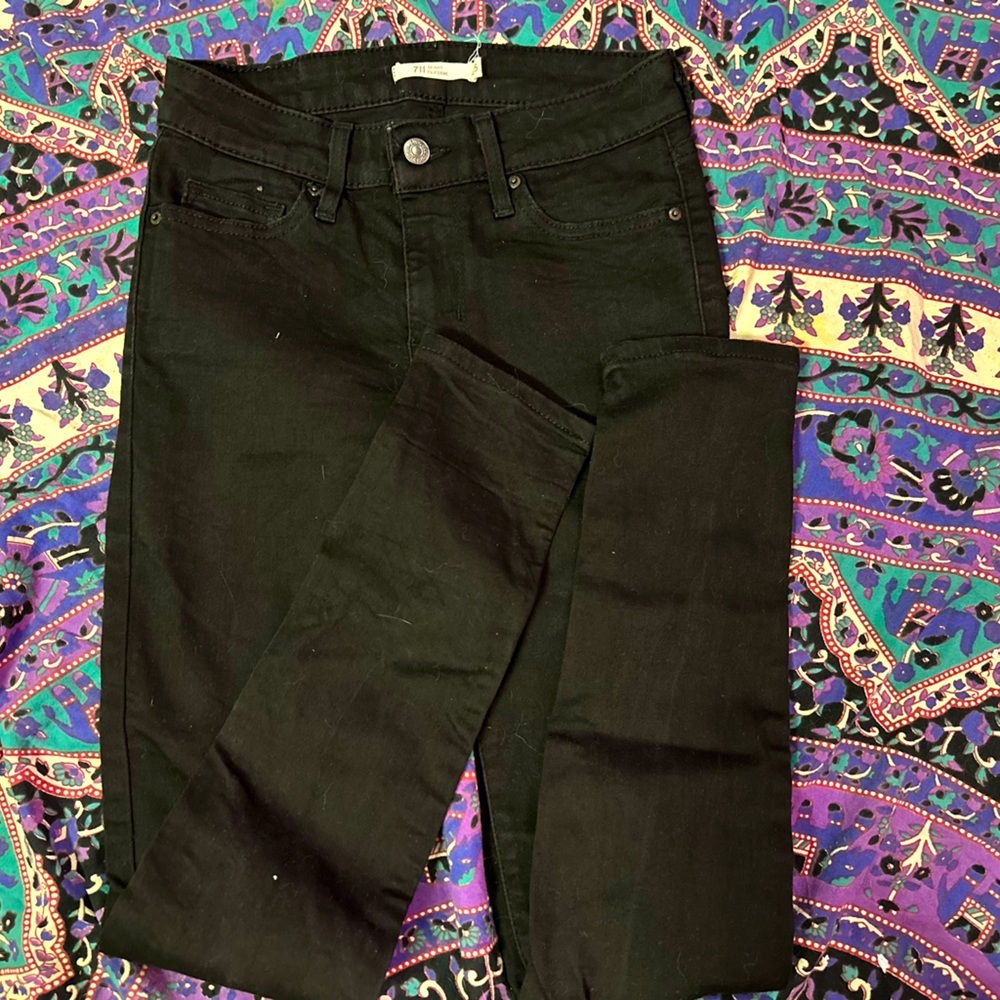 Levi’s 711 Skinny Jegging